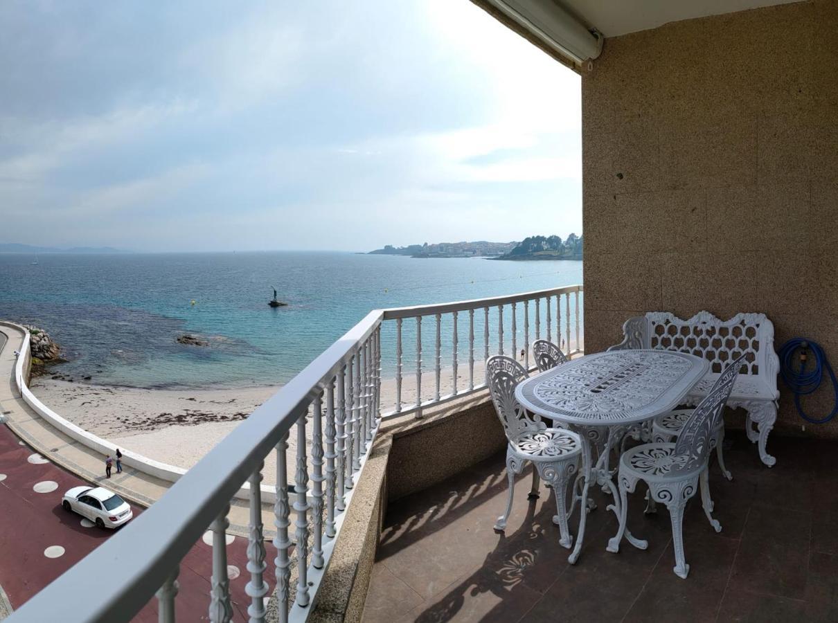 Piso En Sanxenxo Primera Linea De La Playa De Silgar Exterior photo